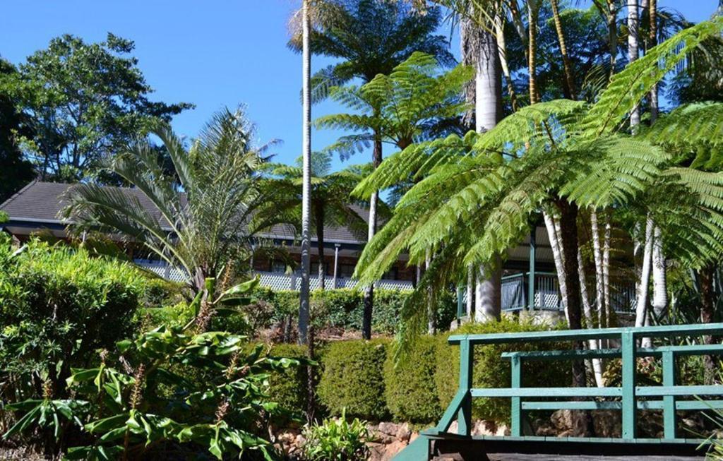 Montville Mountain Inn Ngoại thất bức ảnh