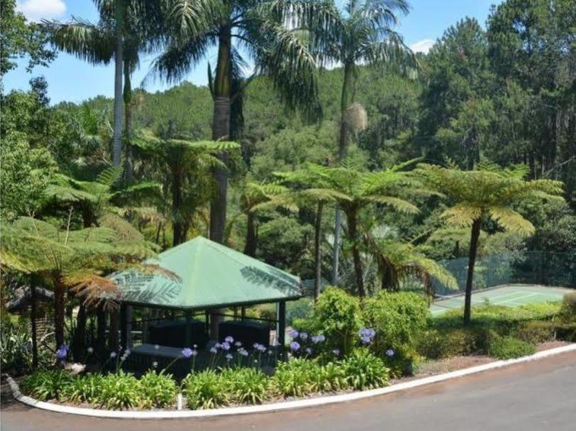 Montville Mountain Inn Ngoại thất bức ảnh