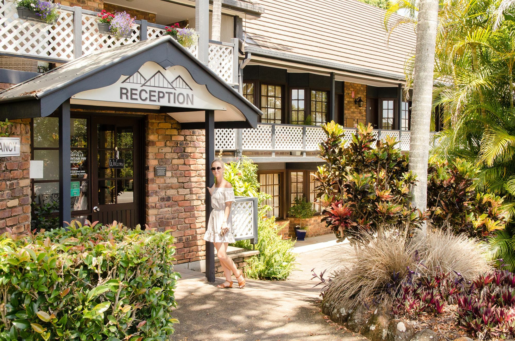 Montville Mountain Inn Ngoại thất bức ảnh