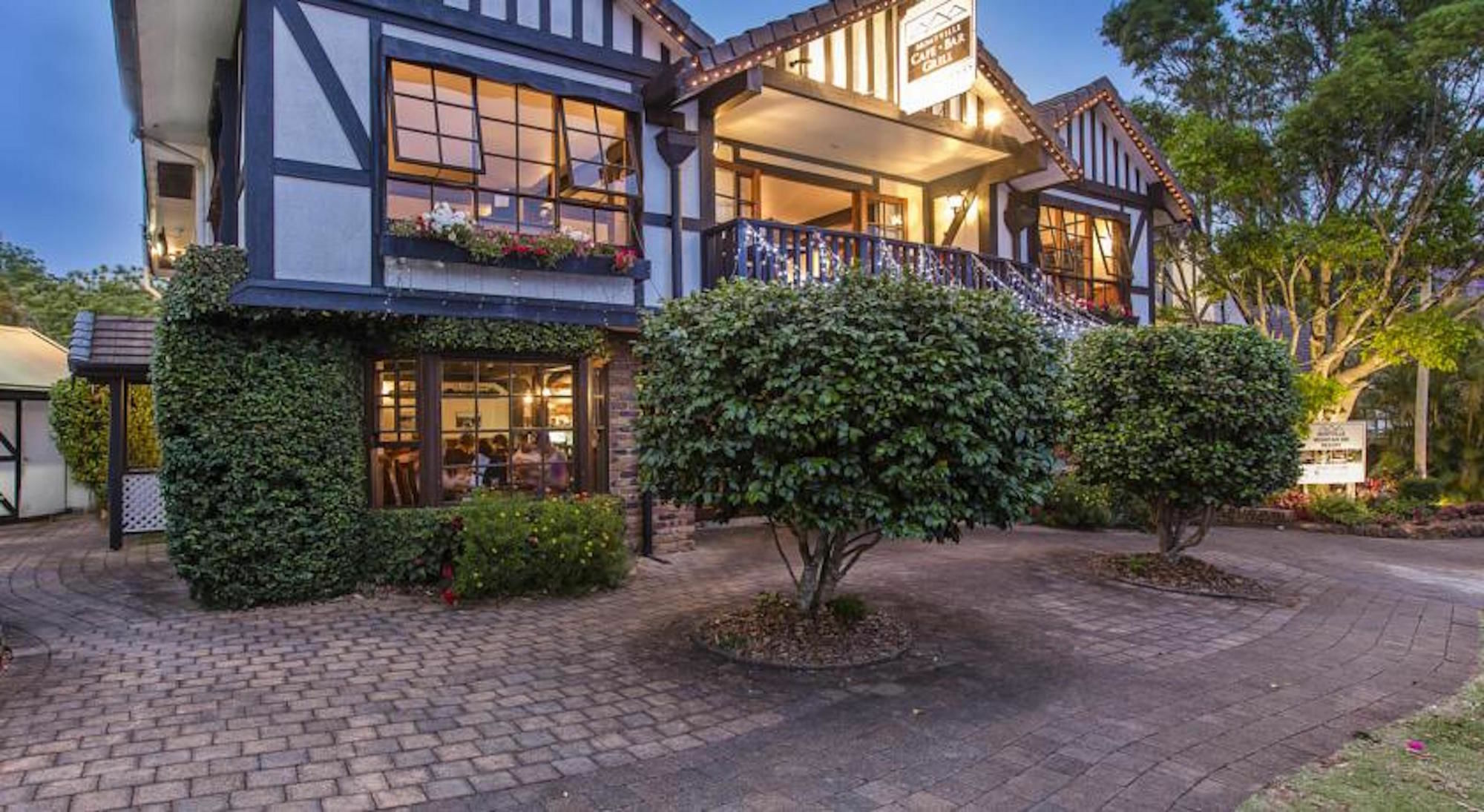 Montville Mountain Inn Ngoại thất bức ảnh