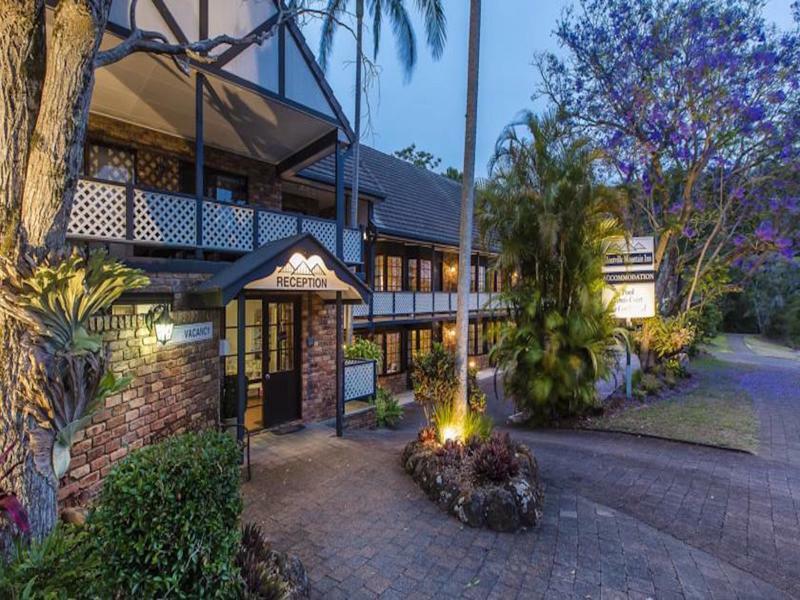 Montville Mountain Inn Ngoại thất bức ảnh